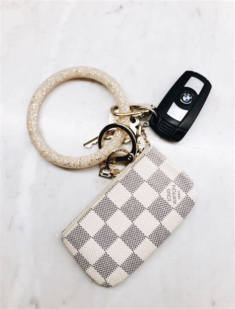 louis vuitton credit card holder keychain|Louis Vuitton key holder wallet.